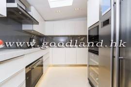Clear Water Bay Villa For Sale