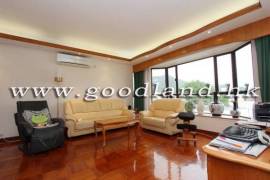 Clear Water Bay Villa For Sale