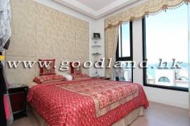 Clear Water Bay Villa For Sale