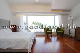 Clear Water Bay Villa For Sale