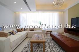 Clear Water Bay Villa For Sale