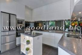 Clear Water Bay Villa For Sale