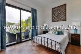 Clear Water Bay Villa For Sale
