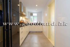 Clear Water Bay Villa For Sale