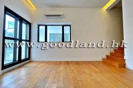 Clear Water Bay Villa For Sale