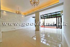 Clear Water Bay Villa For Sale