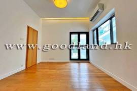 Clear Water Bay Villa For Sale