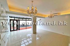 Clear Water Bay Villa For Sale