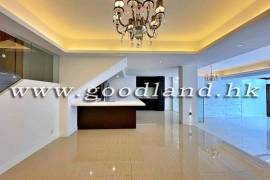 Clear Water Bay Villa For Sale