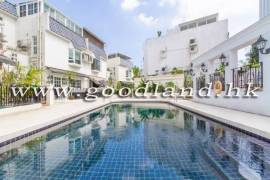 Clear Water Bay Villa For Sale