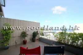 Clear Water Bay Villa For Sale