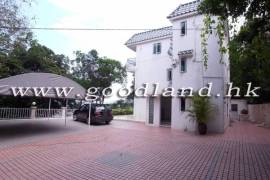Sai Kung Village House For Sale
