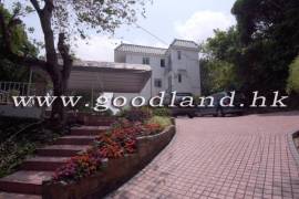 Sai Kung Village House For Sale