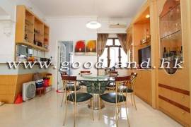 Clear Water Bay Villa For Sale