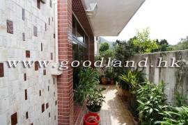 Clear Water Bay Villa For Sale