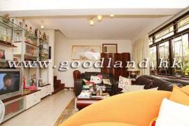 Clear Water Bay Villa For Sale