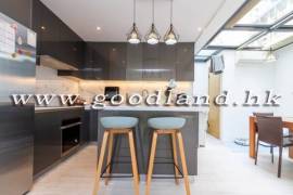 Clear Water Bay Villa For Sale