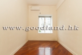 SAI KUNG Well-Managed Residence with Spacious Layout For Sale