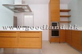 Clear Water Bay Villa For Sale