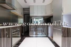 Clear Water Bay Villa For Sale