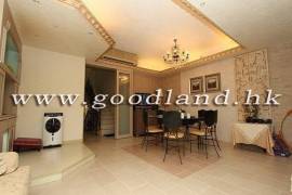 Clear Water Bay Villa For Sale
