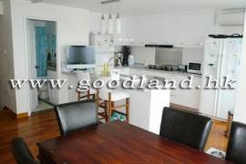 Clear Water Bay Villa For Sale