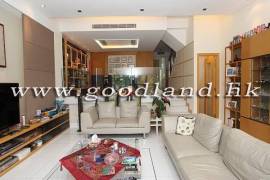 Clear Water Bay Villa For Sale