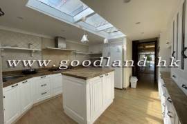 Clear Water Bay Villa For Sale