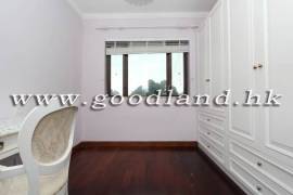 Clear Water Bay Villa For Sale