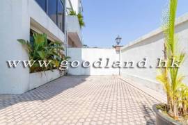 Clear Water Bay Villa For Sale