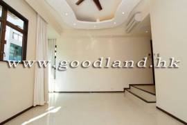 Clear Water Bay Villa For Sale