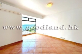 CLEAR WATER BAY Waterfront Village House in Expat Community For Sale