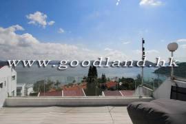 Clear Water Bay Villa For Sale