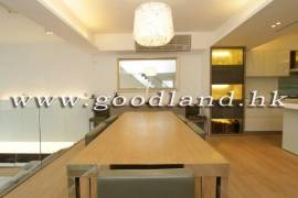 Clear Water Bay Villa For Sale