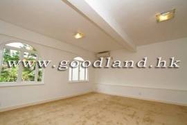 Clear Water Bay Villa For Sale