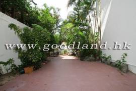 Clear Water Bay Villa For Sale