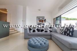 Clear Water Bay Villa For Sale