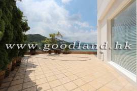 Clear Water Bay Villa For Sale