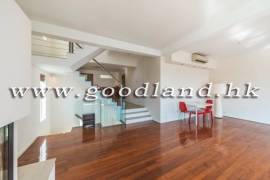 Clear Water Bay Villa For Sale