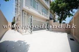 Clear Water Bay Villa For Sale