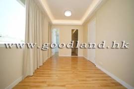 Clear Water Bay Villa For Sale