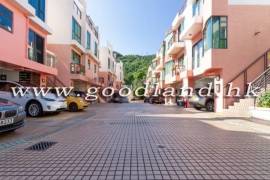 Clear Water Bay Villa For Sale