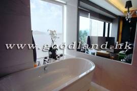 Clear Water Bay Villa For Sale