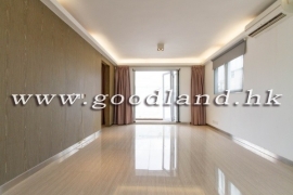 CLEAR WATER BAY Renovated Sea View Village House For Sale