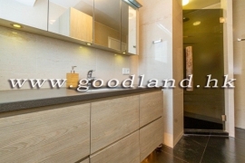 CLEAR WATER BAY Sea View House with Garden For Sale