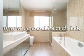 CLEAR WATER BAY Spacious Village House For Sale