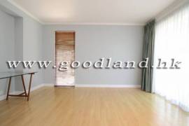 CLEAR WATER BAY Spacious Village House For Sale