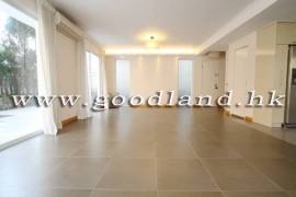 CLEAR WATER BAY Spacious Village House For Sale