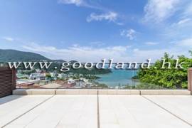 CLEAR WATER BAY Renovated Detached House with Garden and Parking For Sale