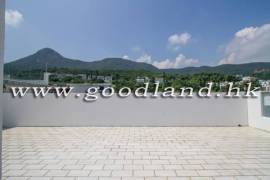 CLEAR WATER BAY Spacious Village House For Sale